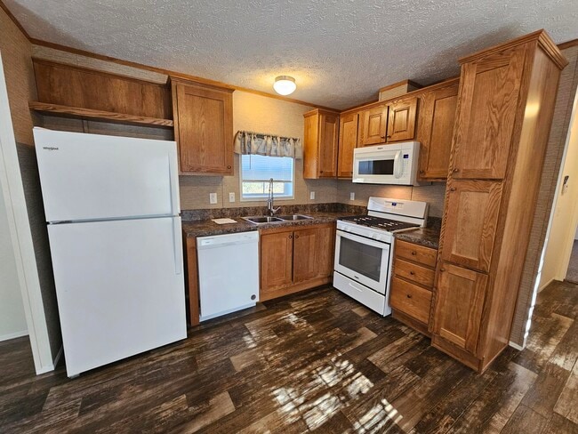 property at 9 Mapledale Acres