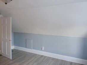 1127 Hyde Park Ave, Unit 3 in Boston, MA - Building Photo - Building Photo