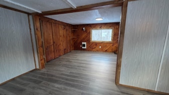 1208 Co Rd 23C in East Jewett, NY - Building Photo