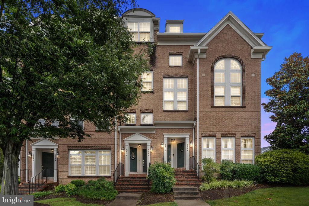 9530 Walker Wy in Manassas Park, VA - Building Photo