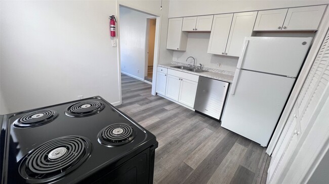 1325 Herkimer St in Houston, TX - Building Photo - Building Photo