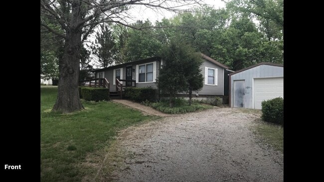 property at 6812 N Hwy Vv