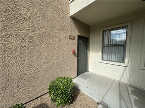 8000 W Badura Ave, Unit 1041 in Las Vegas, NV - Building Photo - Building Photo