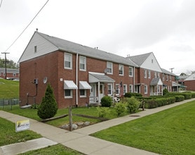 Munhall Homesteads Housing Association in Homestead, PA - Building Photo - Building Photo