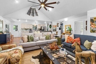 501 Mulberry St in Buffalo Gap, TX - Building Photo - Building Photo