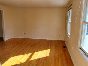 118 Montclair Ave in Waltham, MA - Building Photo - Building Photo