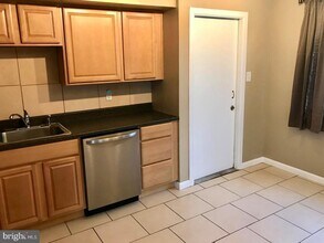 506 Shelby Ct in Sicklerville, NJ - Building Photo - Building Photo