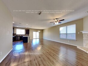 3205 Peninsula Trail in Denton, TX - Foto de edificio - Building Photo