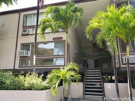 3721 Kanaina Ave in Honolulu, HI - Building Photo