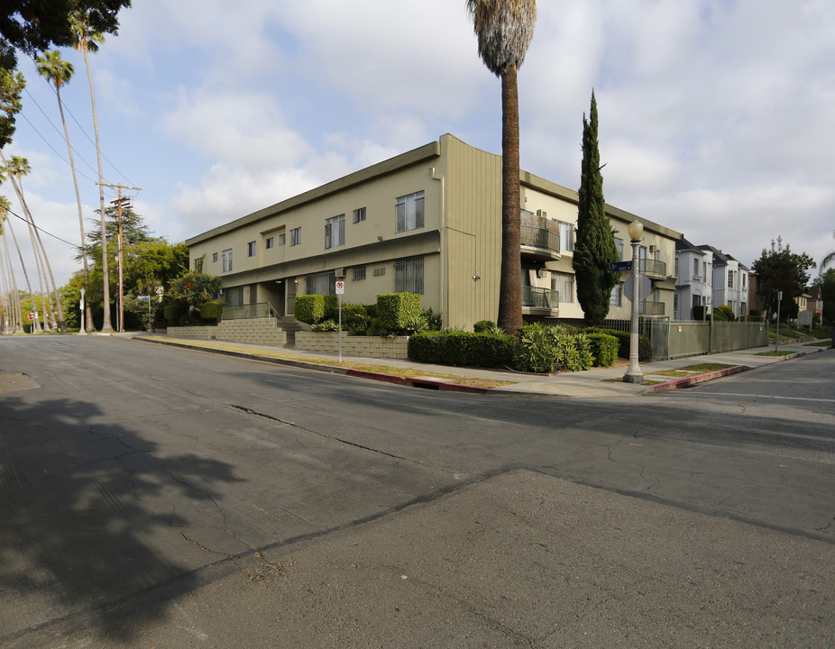 4505 W 5th St in Los Angeles, CA - Foto de edificio