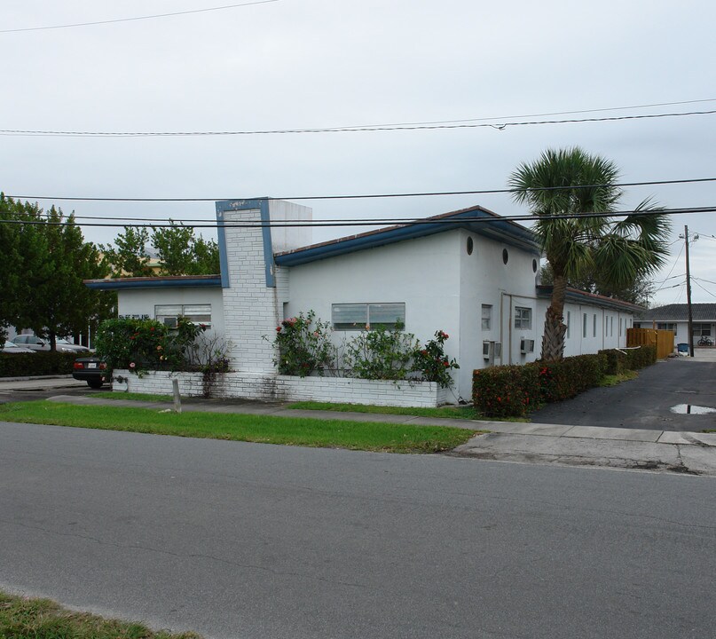 Lemon Cove by Dania Beach in Dania Beach, FL - Foto de edificio
