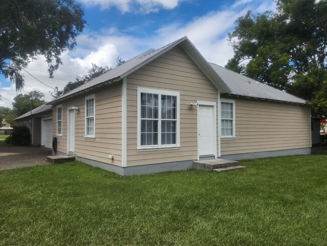 property at 1411 Michigan Ave