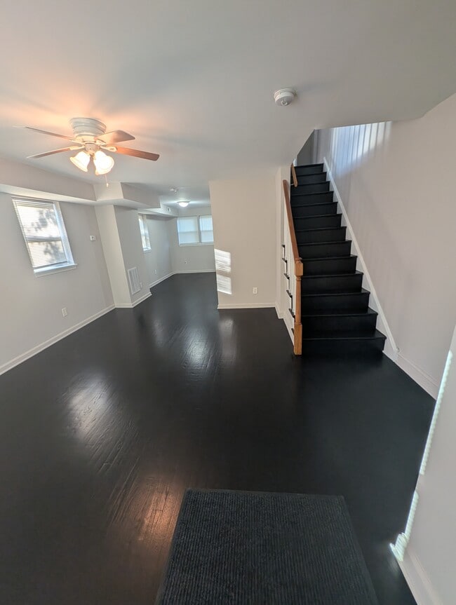 3800 Bonview Ave in Baltimore, MD - Building Photo - Building Photo