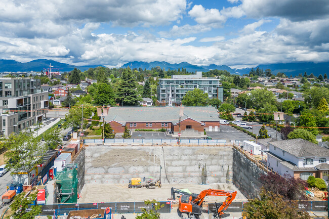 West Tower in Vancouver, BC - Building Photo - Building Photo