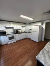 144 E Main St in Westborough, MA - Building Photo - Building Photo