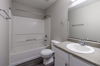 Shawnee Station in Shawnee, KS - Building Photo - Interior Photo