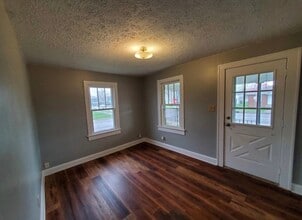 2501 English Ave in Indianapolis, IN - Building Photo - Building Photo