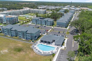 Brisas de Osceola Apartments in Kissimmee, FL - Building Photo