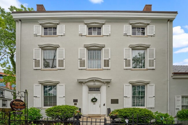 property at 132 N Main St