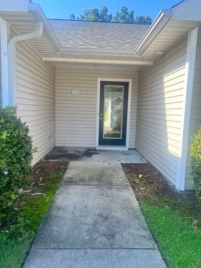 property at 3842 Blue Grass Ct
