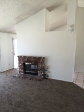 12765 Snake River Dr in Victorville, CA - Building Photo - Building Photo