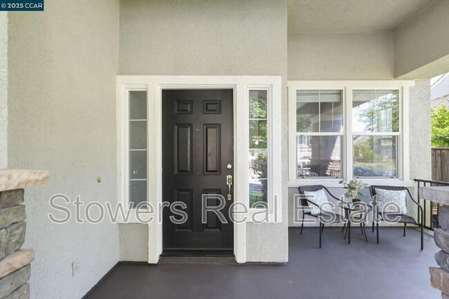 2621 Carson Way in Antioch, CA - Building Photo - Building Photo