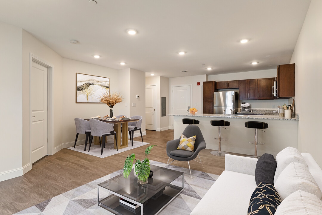 Beaver Brook Crossing Apartments in Chelmsford, MA - Building Photo