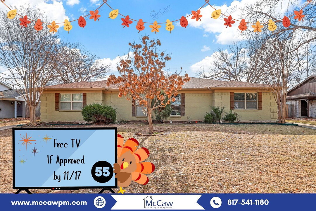 4300 Segura Ct N in Fort Worth, TX - Building Photo