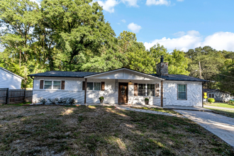 5989 Bowden St in Austell, GA - Building Photo - Building Photo