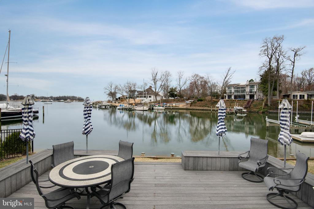 1018 Sandpiper Ln in Annapolis, MD - Building Photo