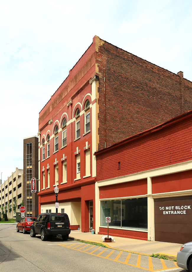 Harmony Place II in Sharon, PA - Building Photo - Building Photo