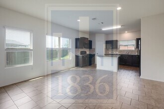 1040 Chad Lp in Round Rock, TX - Building Photo - Building Photo