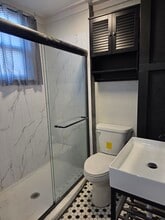 8546 Kessler St in Overland Park, KS - Building Photo - Building Photo