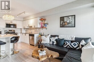 1215 Bayly St in Pickering, ON - Building Photo - Building Photo