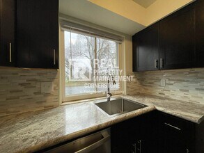 5711 E G Ave in Kalamazoo, MI - Building Photo - Building Photo