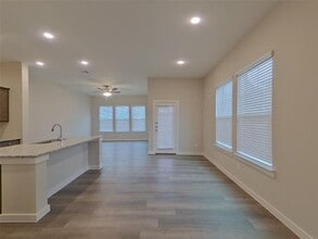 317 Lincoln Cir in Saginaw, TX - Building Photo - Building Photo