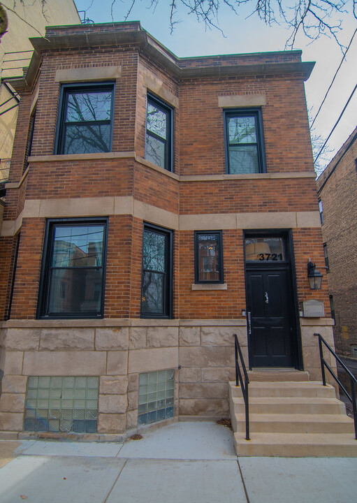 3721 N Racine Ave in Chicago, IL - Building Photo