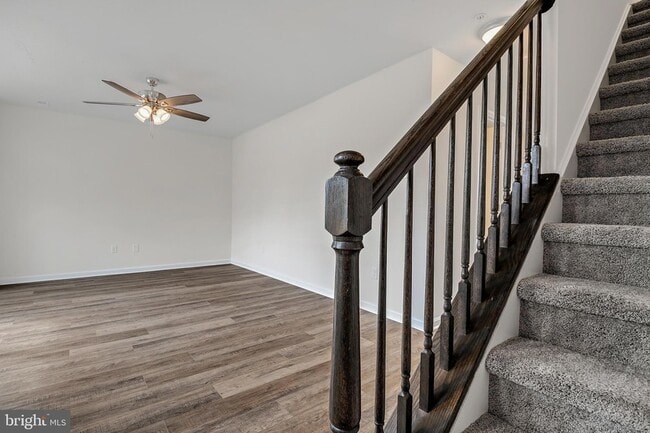 202 Sienna Ln in Red Lion, PA - Building Photo - Building Photo