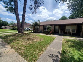 2306 Spring Dusk Ln in Spring, TX - Building Photo