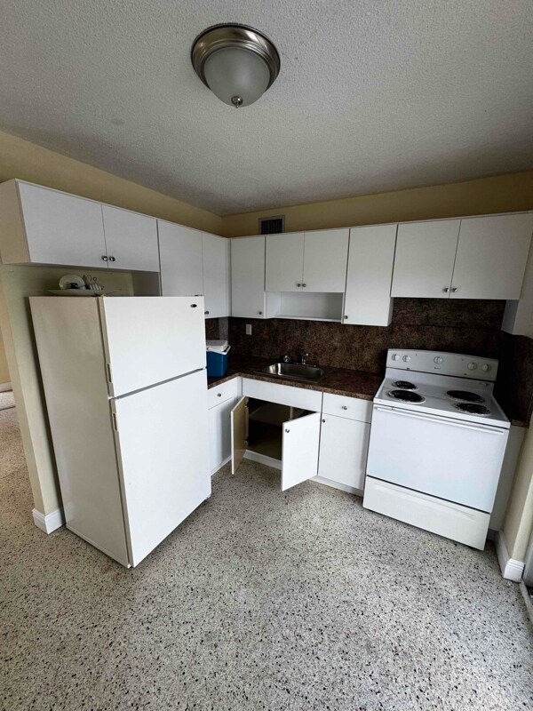 property at 944 NW 6th St