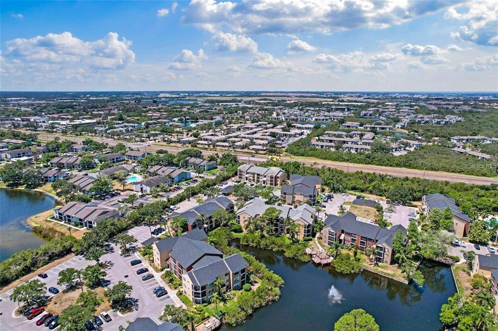 10105 4th St N in St. Petersburg, FL - Building Photo