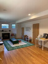 1657 W Wrightwood Ave, Unit 1W in Chicago, IL - Building Photo