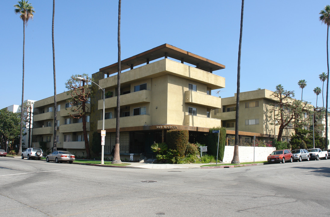 Residential Condominiums in Los Angeles, CA - Building Photo