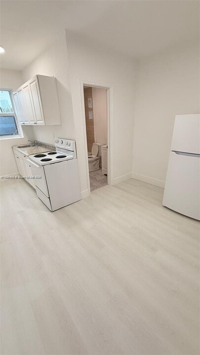 871 SW 3rd St in Miami, FL - Building Photo