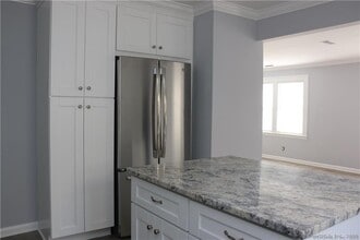 41 Colonial Rd in Stamford, CT - Building Photo - Building Photo