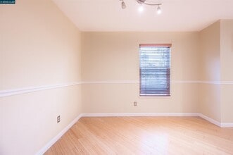 951 Bancroft Rd in Concord, CA - Building Photo - Building Photo