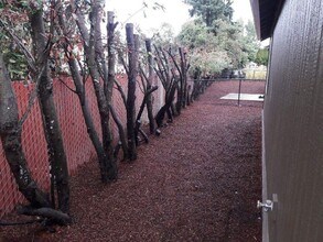 201 La Casa St in Eugene, OR - Building Photo - Building Photo