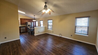 560 Little Creek Dr in Lebanon, OH - Building Photo - Building Photo