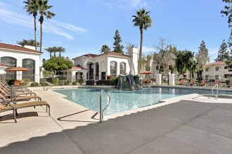 San Montego Apartments in Mesa, AZ - Building Photo - Building Photo