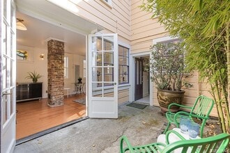 122 Hermann St, Unit 122 in San Francisco, CA - Building Photo - Building Photo